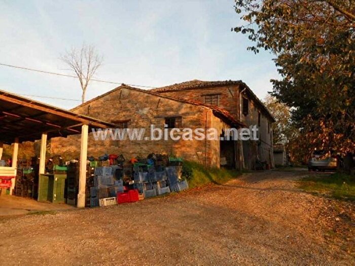 Casa con 6 locali in vendita in STRADA DELLA FABBRINA, Villa Fastiggi, Pesaro