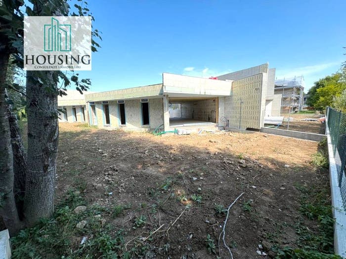 Casa quadrilocale in vendita in Via Agnese Scarabella, Brusegana Aeroporto, Padova