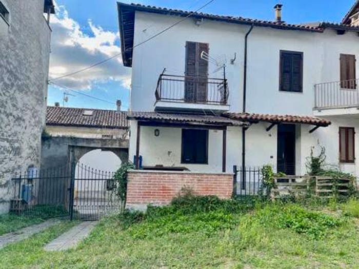 Casa con 5 locali in vendita in Via Umberto I' No Number, Centro, San Marzano Oliveto