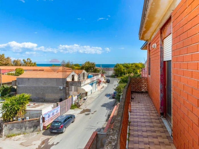 Casa con 6 locali in vendita in Via Pagaro, Vaccarizzo, Catania