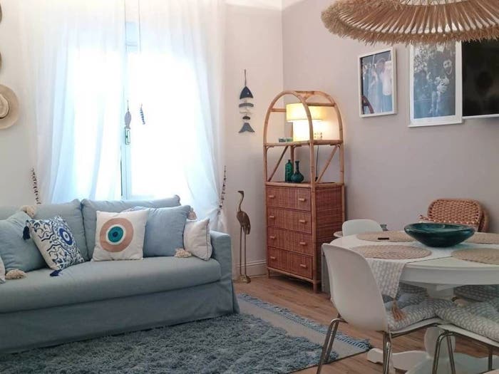 Appartamento trilocale in vendita in Via dei Martiri, Porto Azzurro