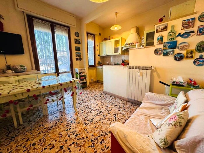 Appartamento con 6 locali in vendita in Via Alessandro Volpi, Don Bosco, Pisa
