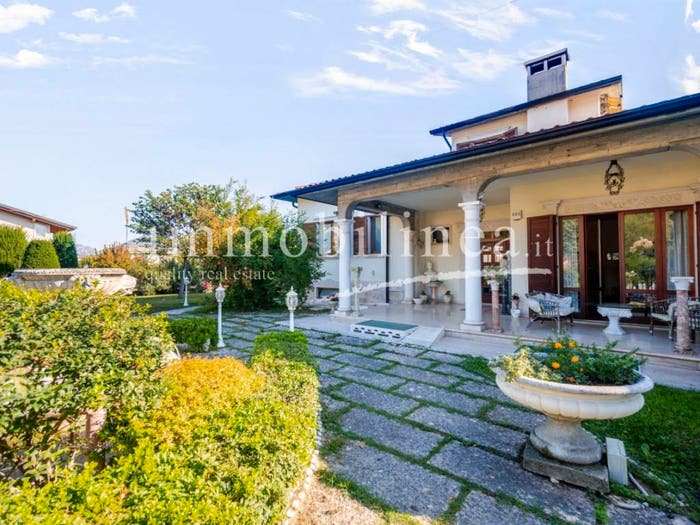 Casa con 6 locali in vendita in VIA RISORGIMENTO, Sega, Cavaion Veronese