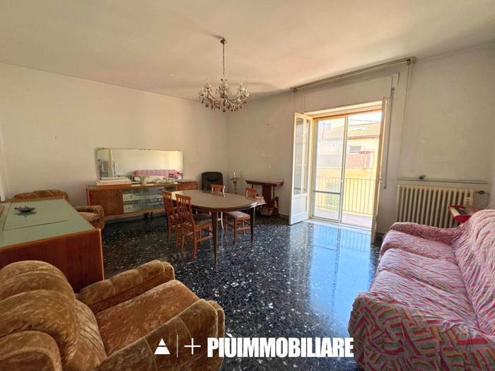 Appartamento quadrilocale in vendita in Vico Nazionale, Centro, Matera