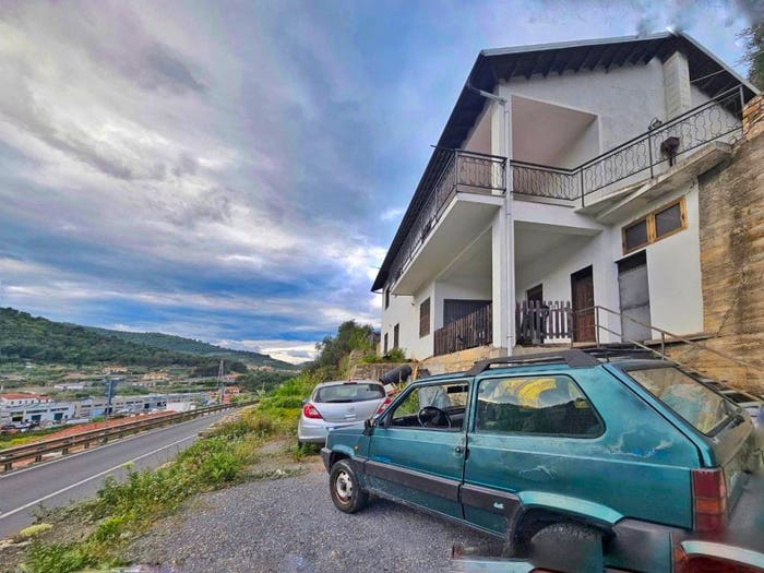 Casa con 6 locali in vendita in Via Nazionale, Borgo Sant'Agata Borgo d'Oneglia Costa d'Oneglia, Imperia