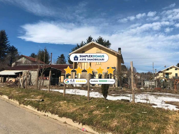 Appartamento con 6 locali in vendita in Contrada Colle Macchia, Centro, Taverna