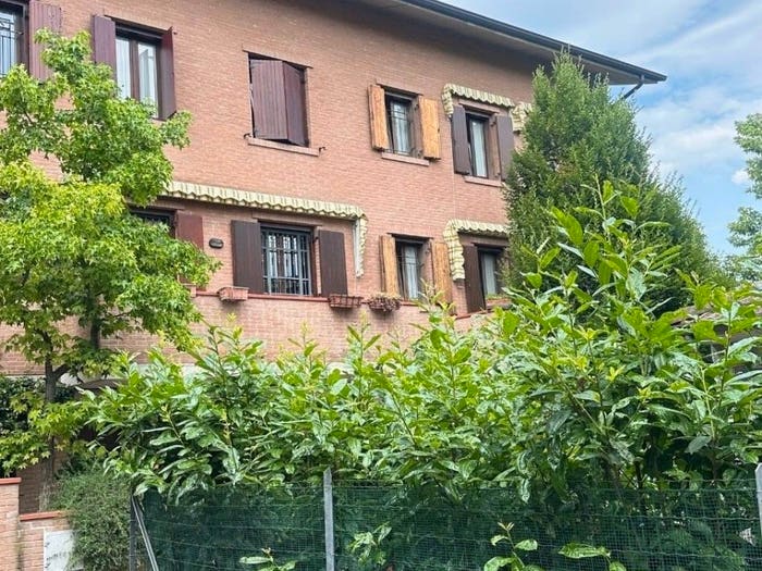 Casa in vendita in Crocetta, Modena