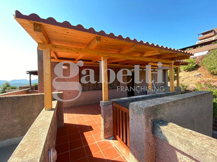 Appartamento bilocale in vendita in Viale Cugnana Verde, Olbia