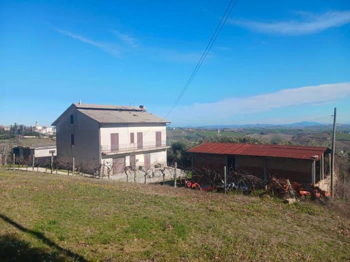 Casa con 6 locali in vendita in Centro, Cingoli