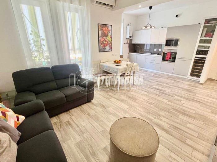 Appartamento trilocale in vendita in Via Rigopiano, Ospedale, Pescara