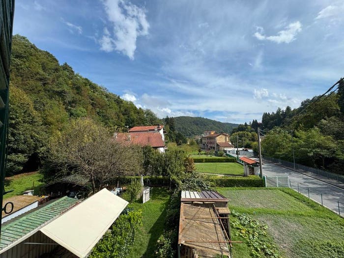 Appartamento quadrilocale in vendita in Via Montegrappa, Borgo Fornari Pieve, Ronco Scrivia