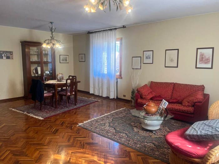 Casa con 6 locali in vendita in Centro, Formigine