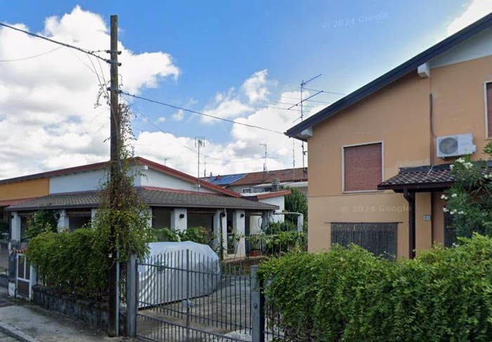 Casa con 5 locali in vendita in Villaggio Sereno Traversa, Villaggio Sereno, Brescia