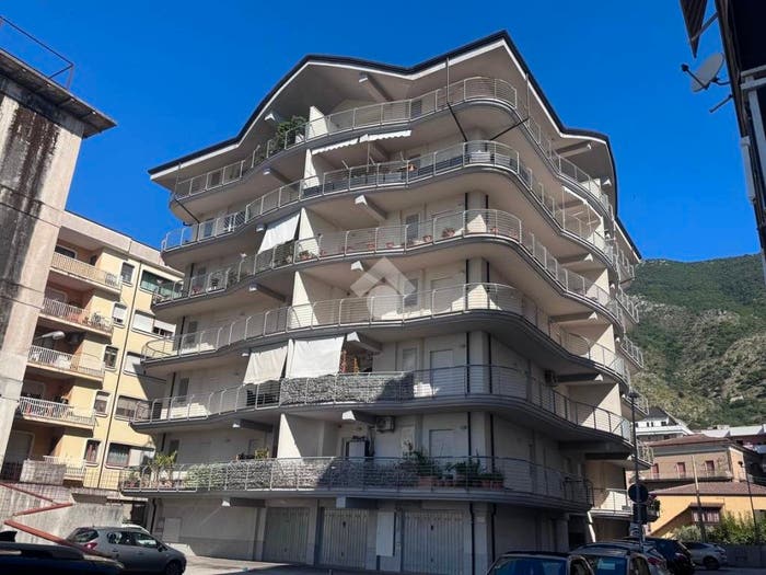 Appartamento trilocale in vendita in via vittorio alfieri, Centro, Venafro