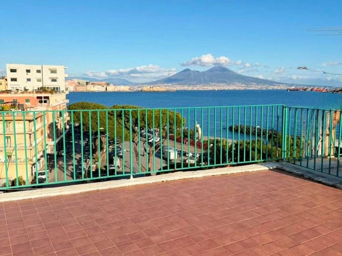 Appartamento con 5 locali in vendita in Via Posillipo, Posillipo, Napoli