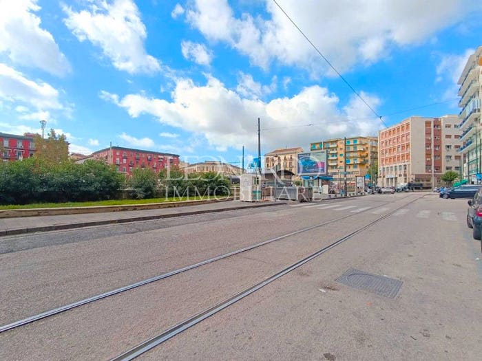 Appartamento trilocale in vendita in Piazza Nazionale, Vasto, Napoli