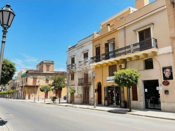 Appartamento trilocale in vendita in Corso Butera, Centro, Bagheria