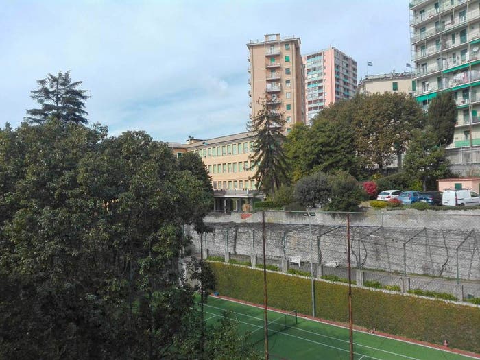 Appartamento trilocale in vendita in Corso Luigi Andrea Martinetti, Sampierdarena, Genova