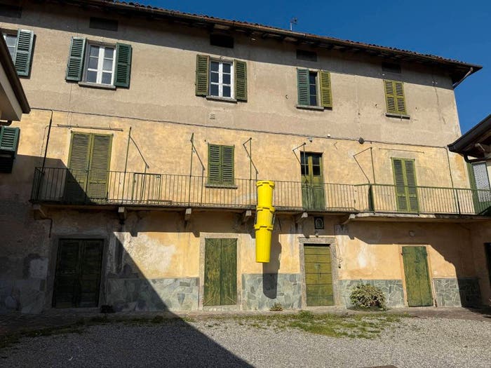 Casa con 6 locali in vendita in Via Niccolò Tommaseo, Centro, Erba