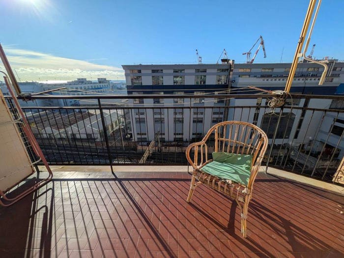 Appartamento bilocale in vendita in Via Giacomo Puccini, Sestri Ponente, Genova