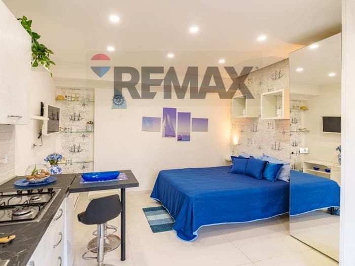 Appartamento monolocale in vendita in Via Recanati, Centro, GiardiniNaxos