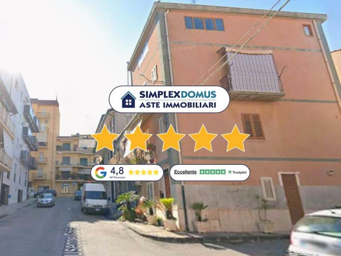 Appartamento con 5 locali in vendita in Viale Giuseppe Garibaldi, Sommatino