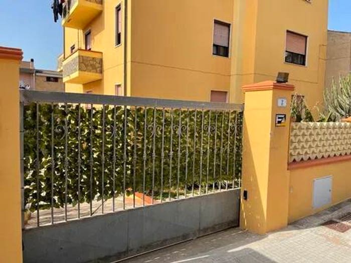 Casa con 6 locali in vendita in Via Delle Ginestre No Number, Porto Torres