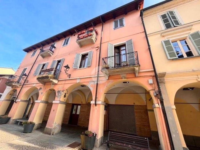 Appartamento quadrilocale in vendita in Piazza chiesa, Centro, Gassino Torinese