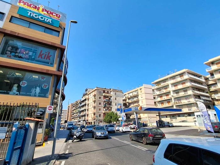 Appartamento quadrilocale in vendita in Via Adolfo Celi, Santa Lucia San Filippo, Messina