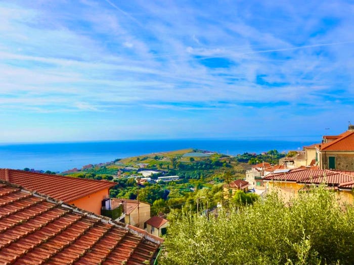 Appartamento con 5 locali in vendita in Via Borgo, Terzorio