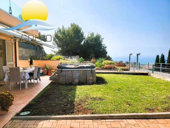 Appartamento trilocale in vendita in Via Monade, Monade Santa Lucia, Diano Castello