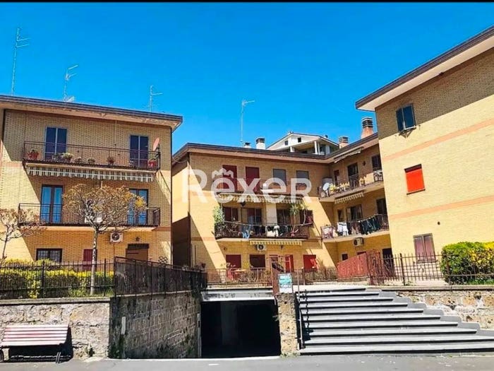 Appartamento con 5 locali in vendita in Via Roma, Grotte di Castro