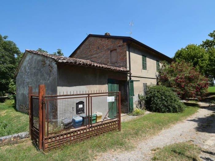 Casa con 6 locali in vendita in Roncalceci Longana, Ravenna