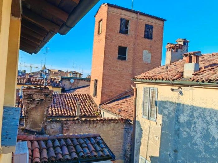 Appartamento bilocale in vendita in Rua Freda, Centro Storico, Modena