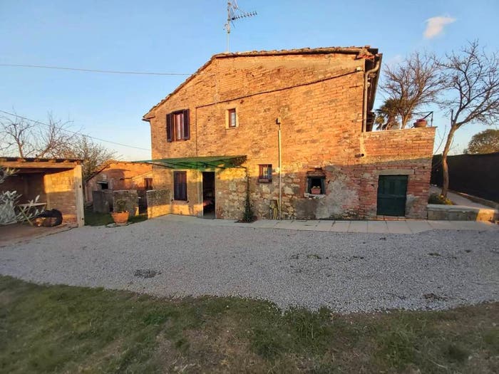 Casa trilocale in vendita in Strada Provinciale, Chiusi