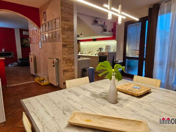 Appartamento con 5 locali in vendita in Colle Bassa Via Gramsci, Colle di Val d'Elsa