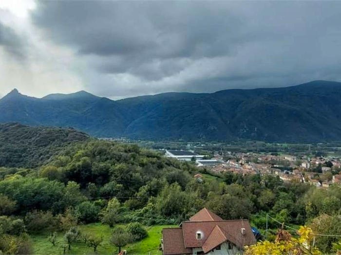 Casa con 6 locali in vendita in Generale Armando Pezzana, Caprie