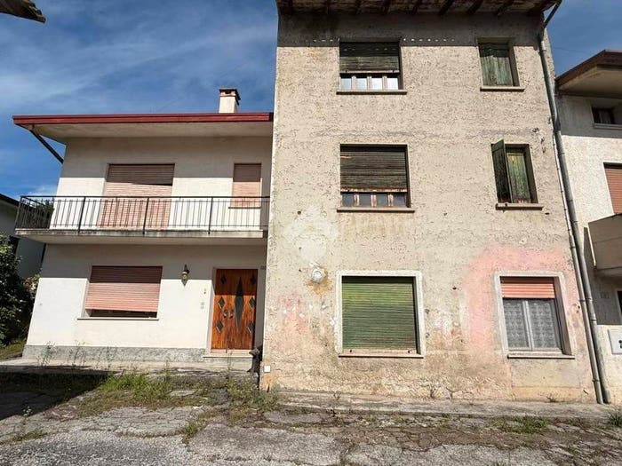 Casa con 6 locali in vendita in Via Giuseppe Mazzini, Centro, Caneva