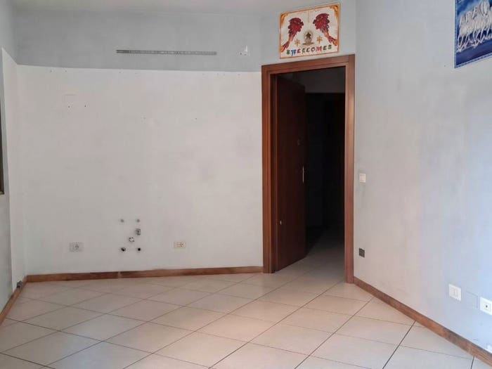 Appartamento trilocale in vendita in Via Cesare Battisti, Centro, Cologno al Serio
