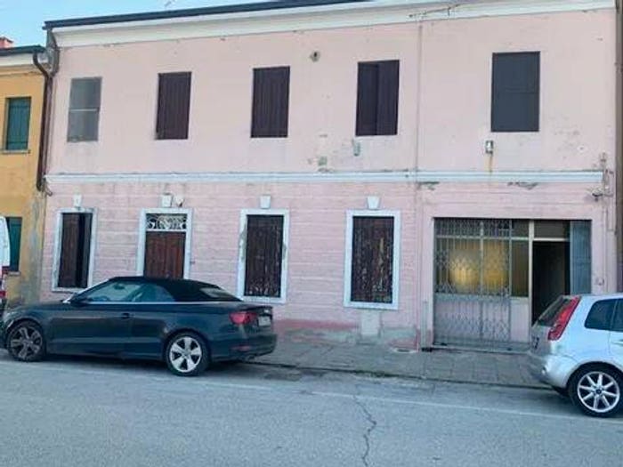 Appartamento con 5 locali in vendita in Semicentro, Este