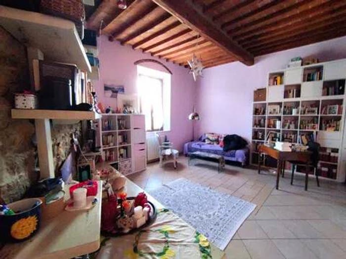 Appartamento con 5 locali in vendita in Centro, Piombino
