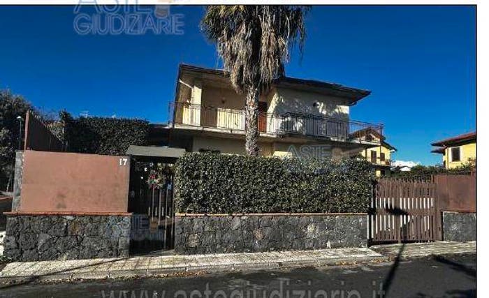 Casa con 6 locali in vendita in Mongibello, San Giovanni la Punta