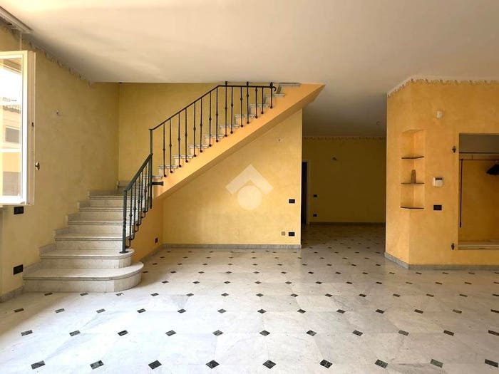 Appartamento con 6 locali in vendita in Piazza de negri, Novi Ligure