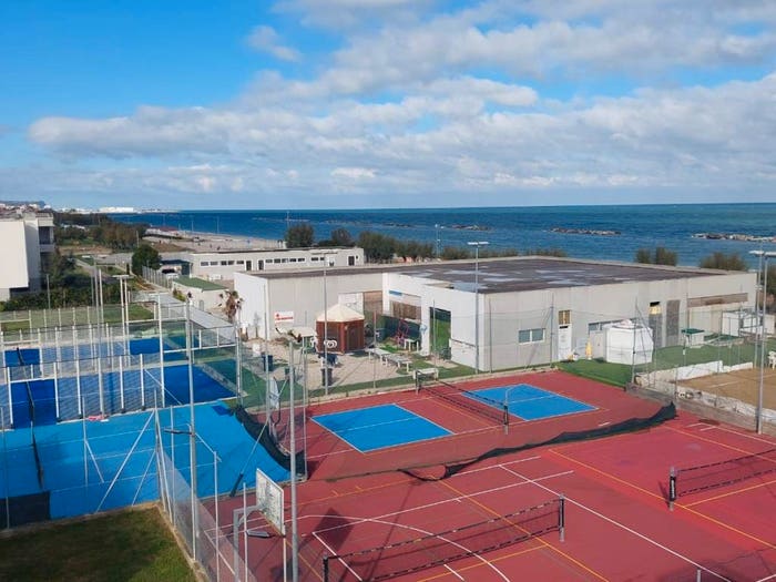 Appartamento quadrilocale in vendita in Viale Alcide De Gasperi, Baia Metauro, Fano