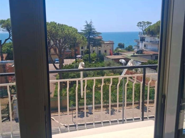 Appartamento quadrilocale in vendita in Centro, Formia