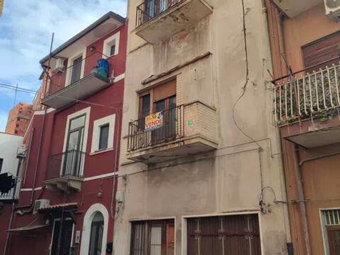 Casa quadrilocale in vendita in Paternò
