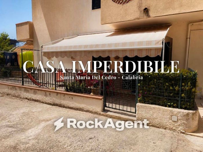 Appartamento trilocale in vendita in Corso del Tirreno, Marina Di Santa Maria Del Cedro, Santa Maria del Cedro