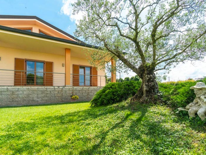 Casa con 6 locali in vendita in Via della Stanga, San Bartolomeo, Ferrara