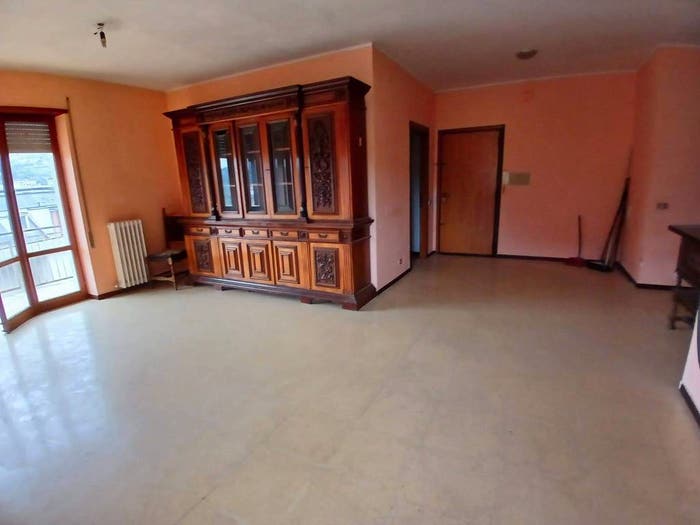 Appartamento con 6 locali in vendita in Via Aurelio Padovani, Centro, Itri