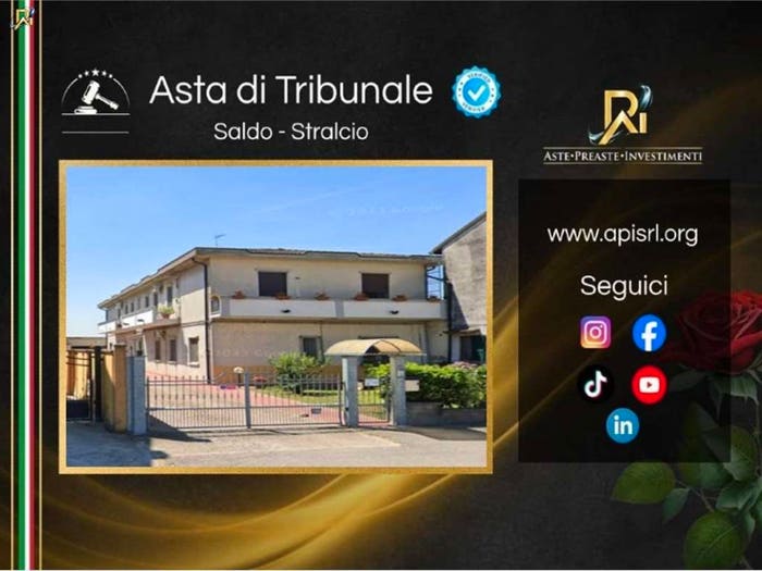 Appartamento quadrilocale in vendita in Via Piave, Centro, Corte de' Frati